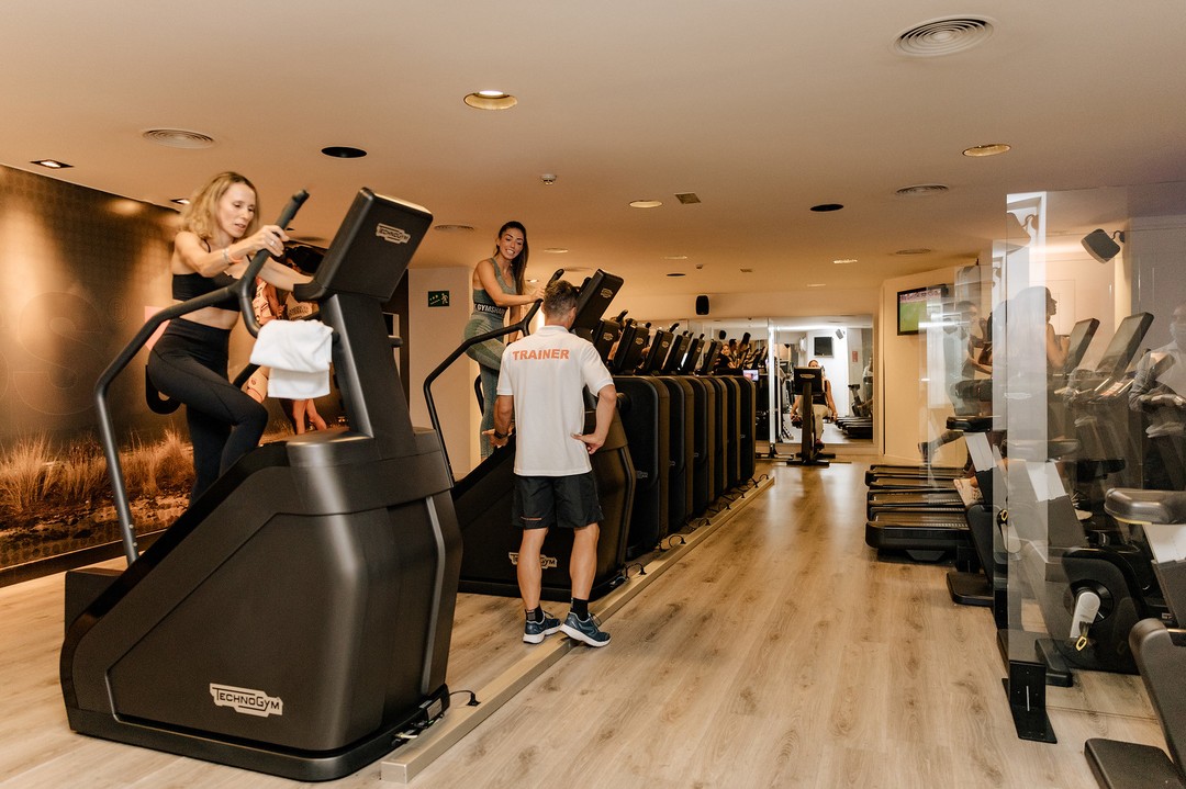 ¿Cuál es tu objetivo? El nuestro 👉 TU SALUD
.
#sienteladiferencia #bilbao #fitness #motivaciondeportiva #gimnasio #healthy #gym #gimnasiobilbao #lifestyle #salud #wellness #personaltrainer #entrenamientopersonal